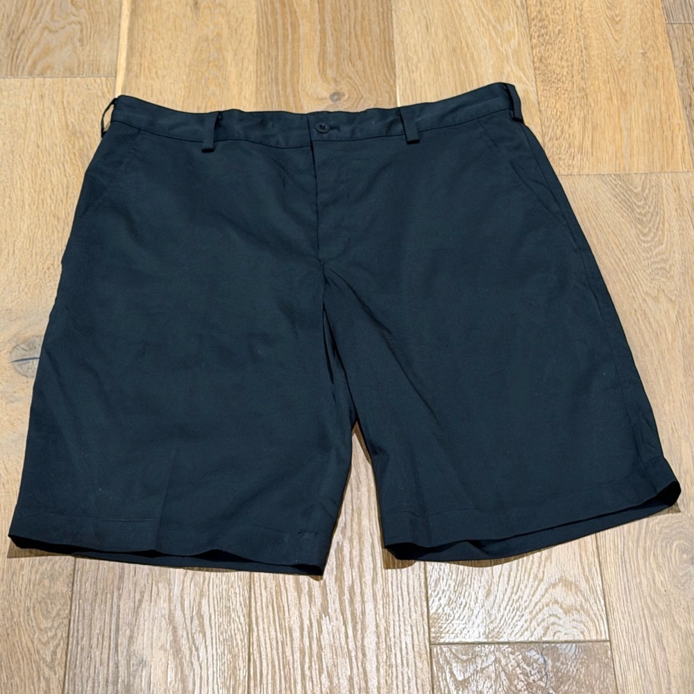 Men's Nike Golf Dri-Fit Black Shorts 33